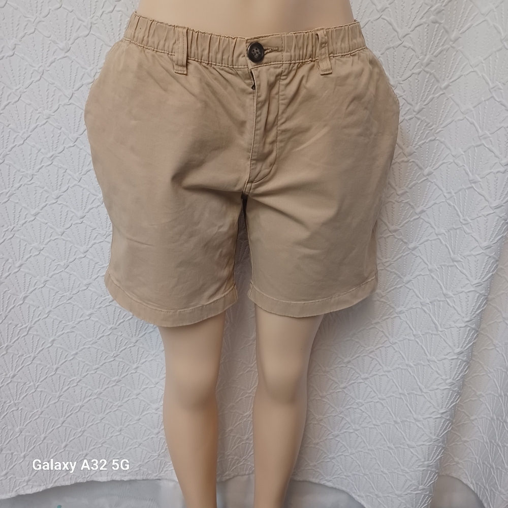 Chubbies Women's Classic Tan Bermudas Size M